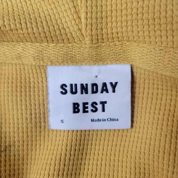 ARITZIA Sunday Best Waffle Knit Cropped Hoodie Mustard Yellow S - Picture 6 of 11